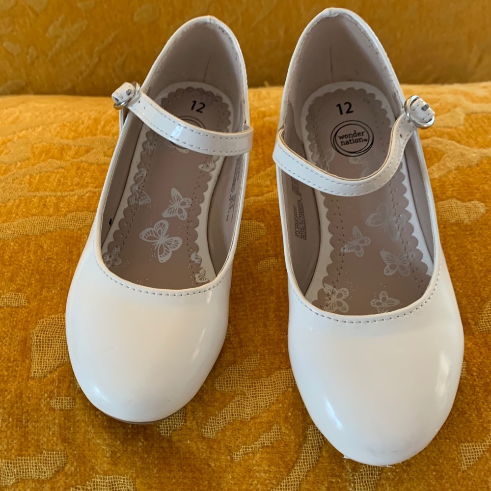 Girls dress shoes